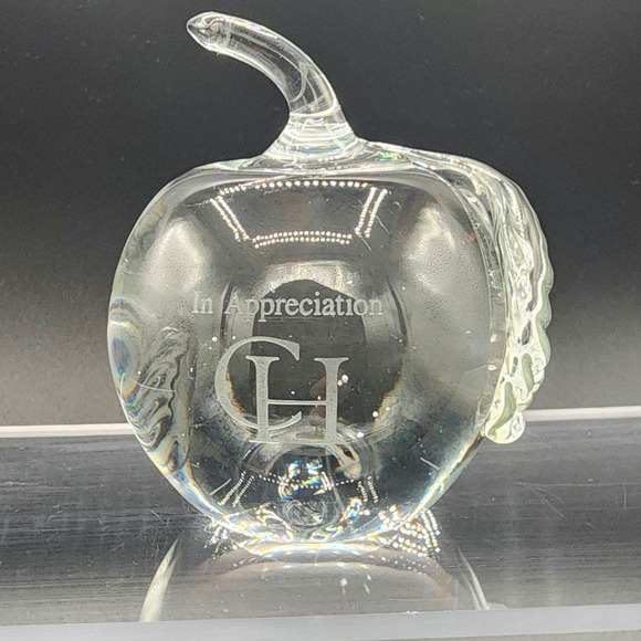 Unknown Other - Glass Apple Paperweight - Clear